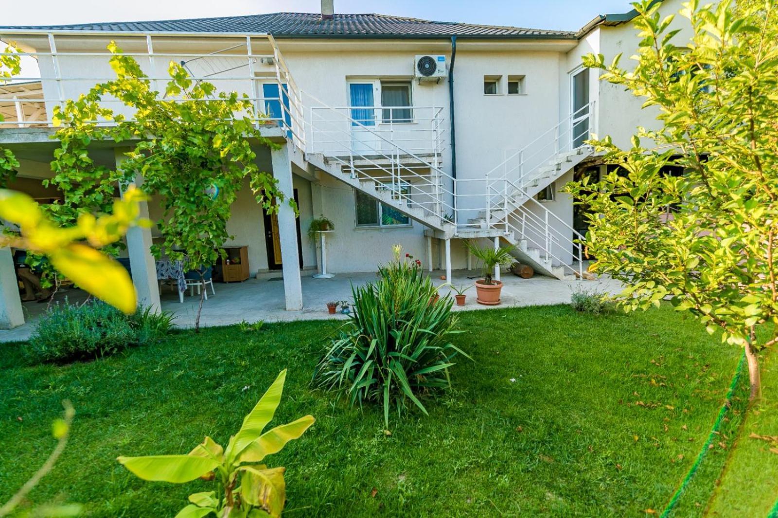 Vila Blue Marine Două Mai Екстериор снимка